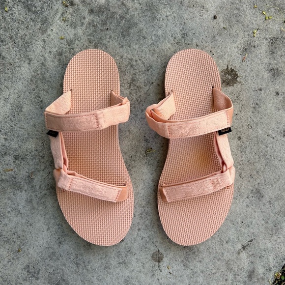 Teva universal slide sandals, BNWOT, size 10 - Picture 2 of 8